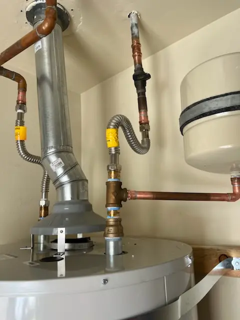 Water heater installation and plumbing repair in College View